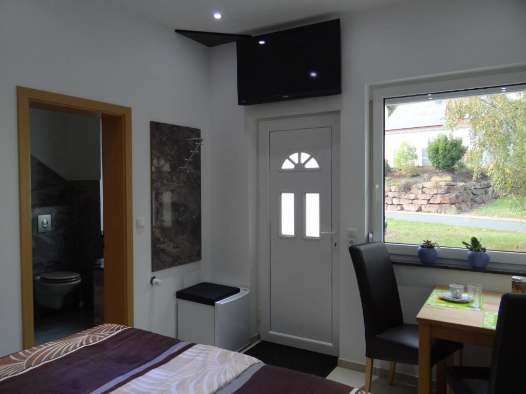 Hasloch  Travelers Home מראה חיצוני תמונה