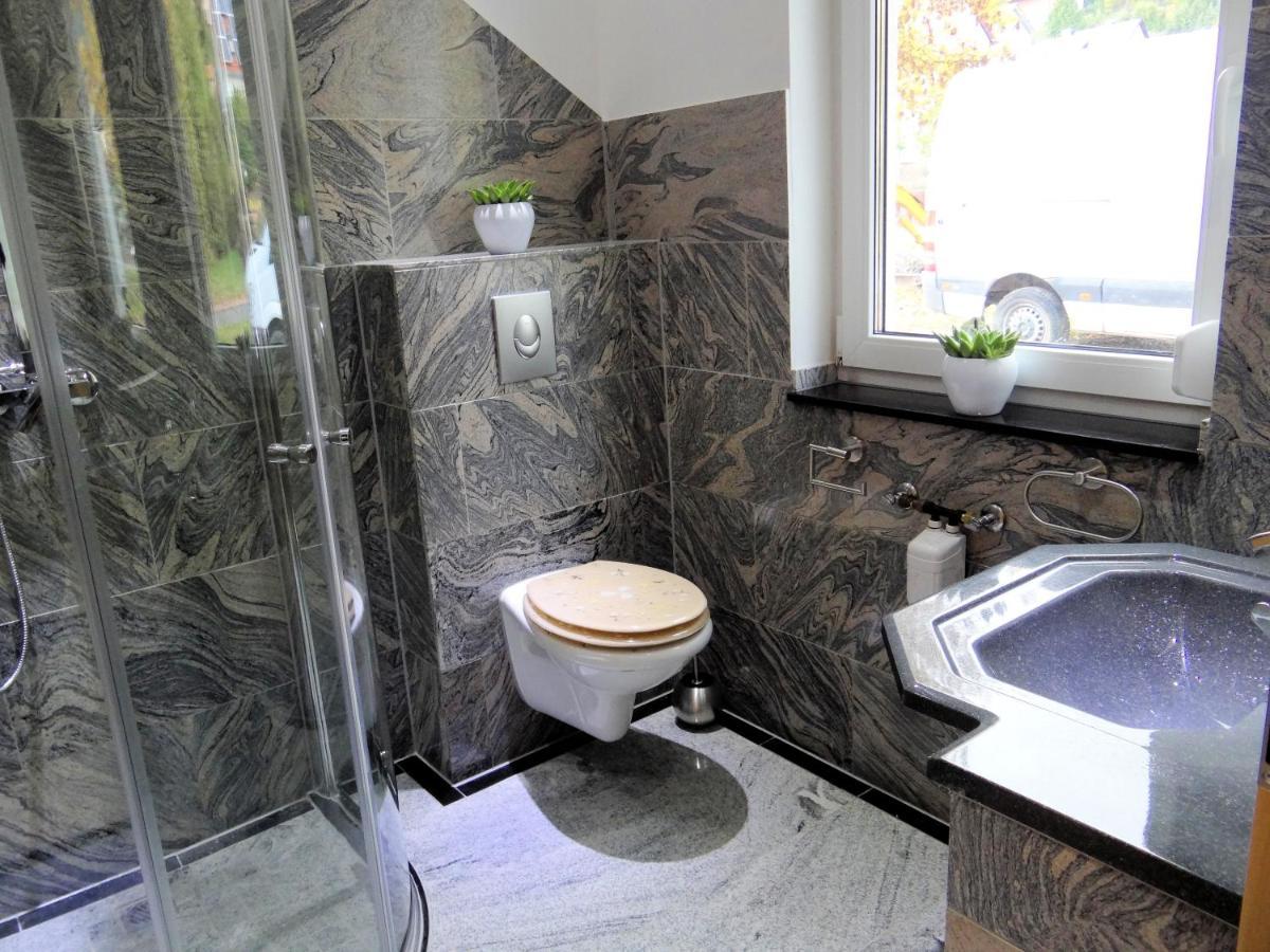 Hasloch  Travelers Home מראה חיצוני תמונה